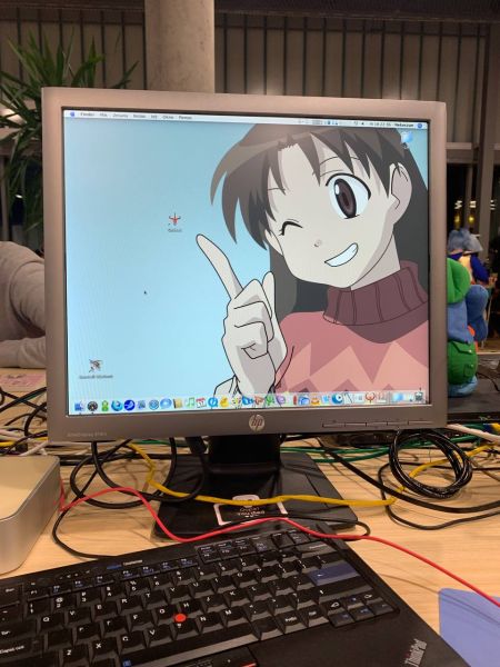 Plik:Peak gaming desktop.jpg